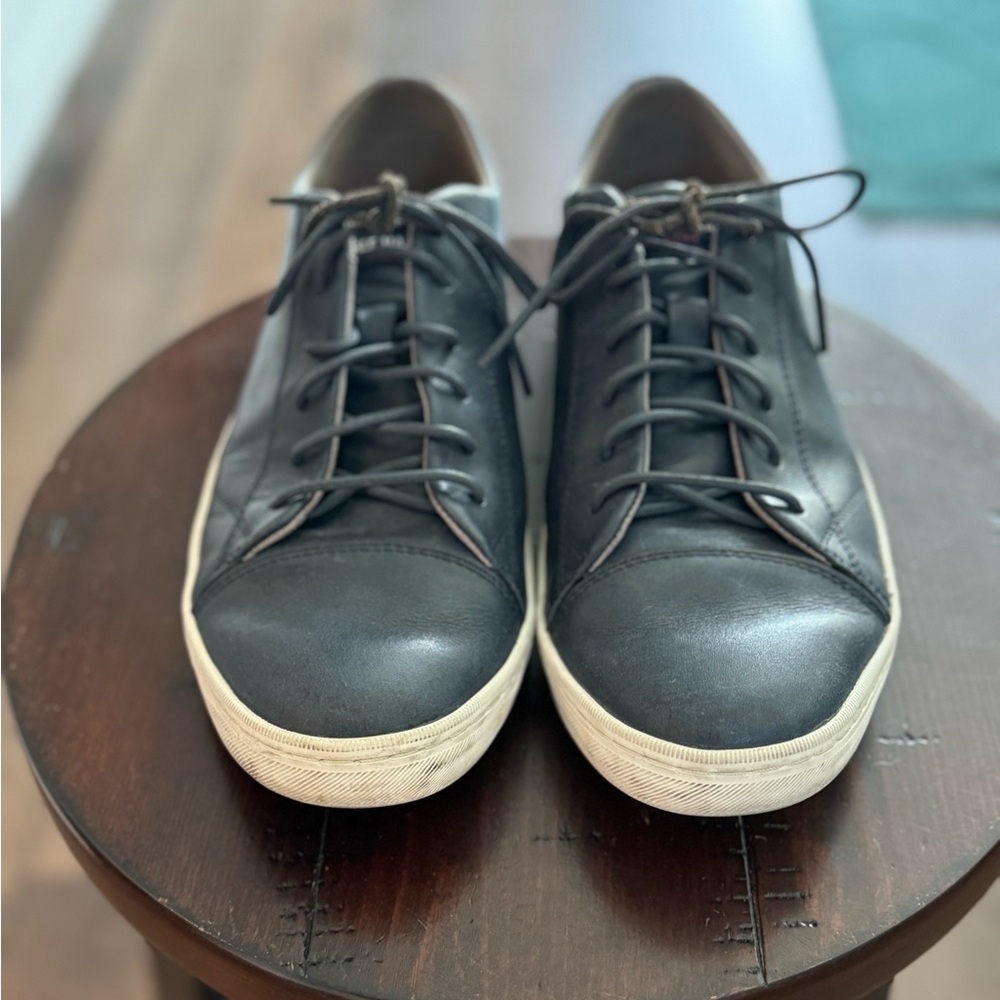 Cole Haan Blue Grand Crosscourt Leather Tennis Shoes. - Picture 2 of 7